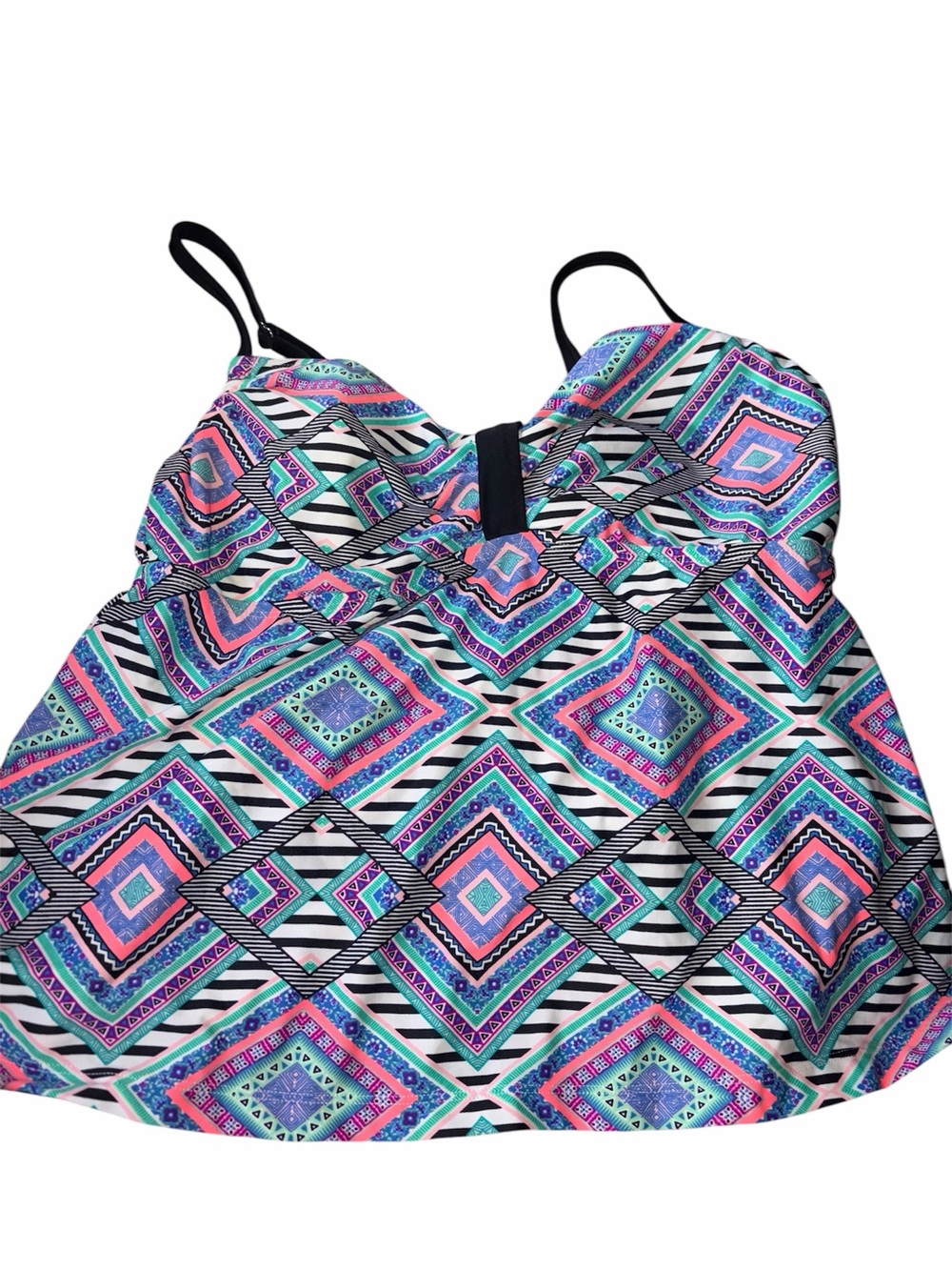 Arizona Jeans Company Geometric  Tankini Top Size 1x NWT!
